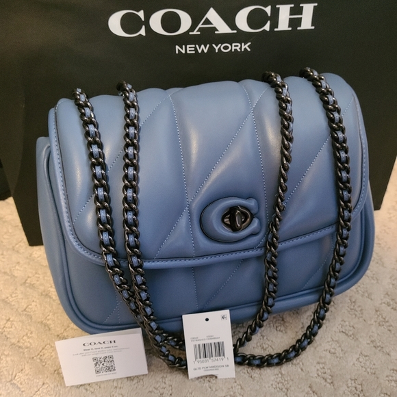 💰SOLD💰Coach Pillow Madison Shoulder Bag With Quilting Style C8560 - Picture 3 of 14